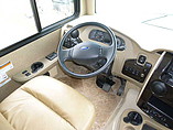 2016 Thor Motor Coach Miramar Photo #6