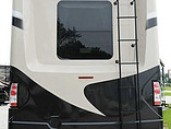 2016 Thor Motor Coach Miramar Photo #7