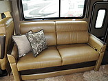 2016 Thor Motor Coach Miramar Photo #29
