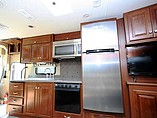 2015 Thor Motor Coach Miramar Photo #8