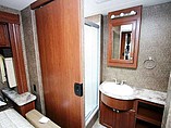 2015 Thor Motor Coach Miramar Photo #10