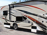 2015 Thor Motor Coach Outlaw Photo #5