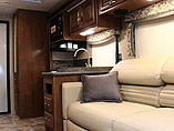 2015 Thor Motor Coach Outlaw Photo #2