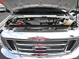 2016 Thor Motor Coach Outlaw Photo #12