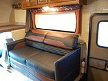 2015 Thor Motor Coach Outlaw Photo #26