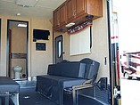 2015 Thor Motor Coach Outlaw Photo #30