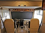 2015 Thor Motor Coach Outlaw Photo #22