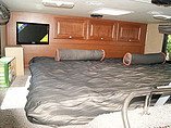 2015 Thor Motor Coach Outlaw Photo #10