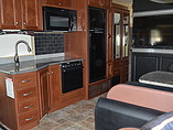 2015 Thor Motor Coach Outlaw Photo #8