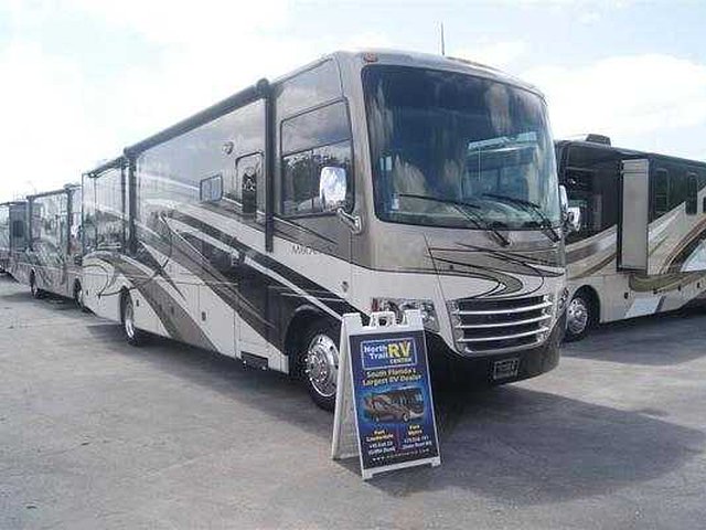 14 Thor Motor Coach Miramar