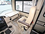 2015 Thor Motor Coach Outlaw Photo #10
