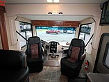 2016 Thor Motor Coach Outlaw Photo #15