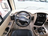 2016 Thor Motor Coach Outlaw Photo #19