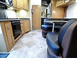 2016 Thor Motor Coach Outlaw Photo #6