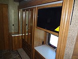 2015 Thor Motor Coach Outlaw Photo #10