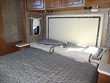 2015 Thor Motor Coach Outlaw Photo #12