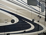 2016 Thor Motor Coach Outlaw Photo #6