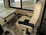 2016 Thor Motor Coach Outlaw Photo #11