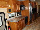 2016 Thor Motor Coach Outlaw Photo #15