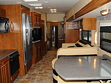 2016 Thor Motor Coach Outlaw Photo #16