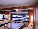 2016 Thor Motor Coach Outlaw Photo #19