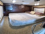 2013 Thor Motor Coach Outlaw Photo #10