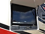 2013 Thor Motor Coach Outlaw Photo #22