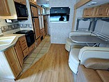 2007 Thor Motor Coach Outlaw Photo #5