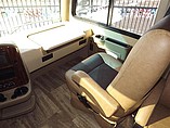 2015 Thor Motor Coach Palazzo Photo #6
