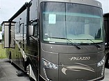 16 Thor Motor Coach Palazzo
