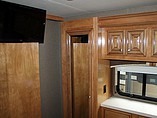 2016 Thor Motor Coach Palazzo Photo #30
