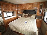 2016 Thor Motor Coach Palazzo Photo #15