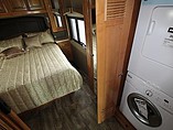 2016 Thor Motor Coach Palazzo Photo #12