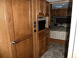 2014 Thor Motor Coach Palazzo Photo #12