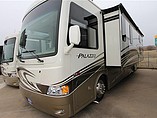 15 Thor Motor Coach Palazzo