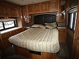 2016 Thor Motor Coach Palazzo Photo #11