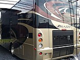 2015 Thor Motor Coach Palazzo Photo #2