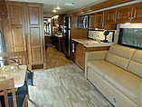 2015 Thor Motor Coach Palazzo Photo #10