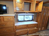 2016 Thor Motor Coach Palazzo Photo #20