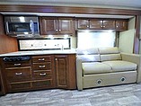 2015 Thor Motor Coach Palazzo Photo #5