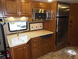 2014 Thor Motor Coach Palazzo Photo #12
