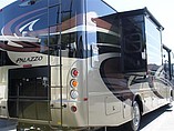 2015 Thor Motor Coach Palazzo Photo #4