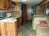 2015 Thor Motor Coach Palazzo Photo #12