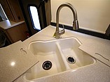 2016 Thor Motor Coach Palazzo Photo #20