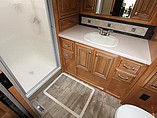 2016 Thor Motor Coach Palazzo Photo #13