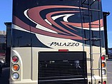 2015 Thor Motor Coach Palazzo Photo #5