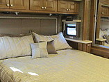 2015 Thor Motor Coach Palazzo Photo #13