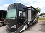 16 Thor Motor Coach Palazzo