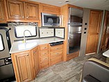 2016 Thor Motor Coach Palazzo Photo #4