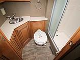 2016 Thor Motor Coach Palazzo Photo #11